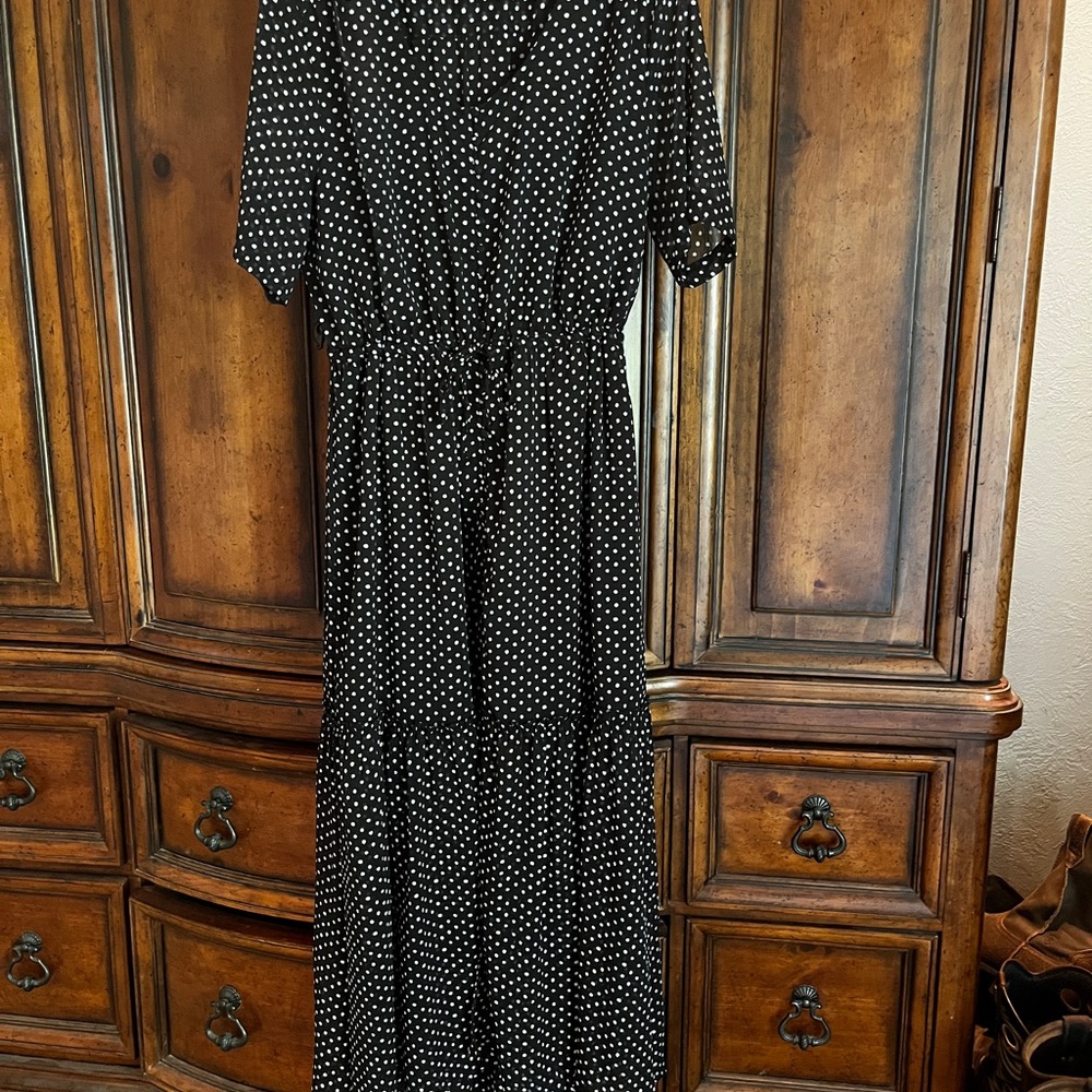 Who What Wear Black and White V-Neck Sundress